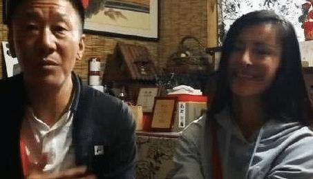 大叔被大婶爆料视频播放,真相究竟如何? 第2张 大叔被大婶爆料视频播放,真相究竟如何? 第2张