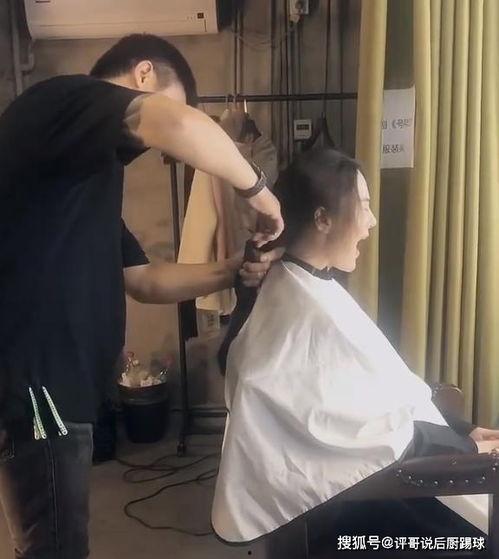 剪长发视频在线观看,在线视频教程助你焕然一新 第3张 剪长发视频在线观看,在线视频教程助你焕然一新 第3张