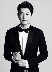 娱乐圈的吃瓜影帝 华夏,揭秘“吃瓜影帝”华夏的传奇人生 第1张 娱乐圈的吃瓜影帝 华夏,揭秘“吃瓜影帝”华夏的传奇人生 第1张