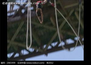 最新爆料蹦极视频大全下载,最新蹦极视频大全下载，惊险瞬间尽收眼底  第1张