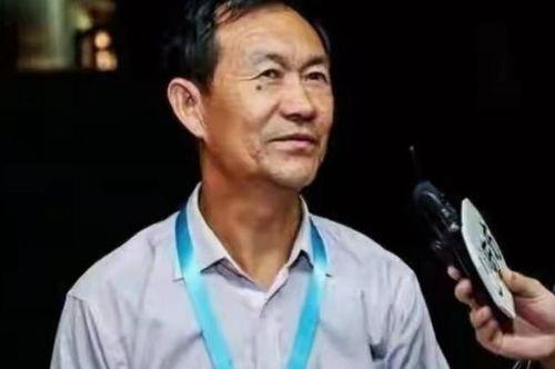 网红大爷吃瓜,一场别开生面的吃瓜盛宴 第3张 网红大爷吃瓜,一场别开生面的吃瓜盛宴 第3张