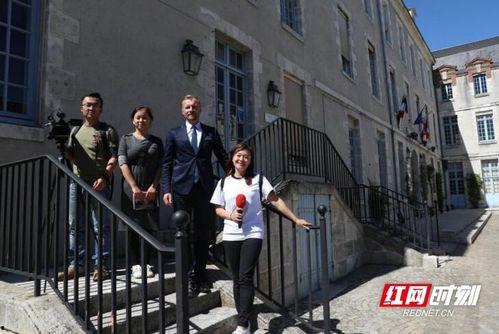 德爱中学爆料事件视频播放,真相究竟如何? 第2张 德爱中学爆料事件视频播放,真相究竟如何? 第2张